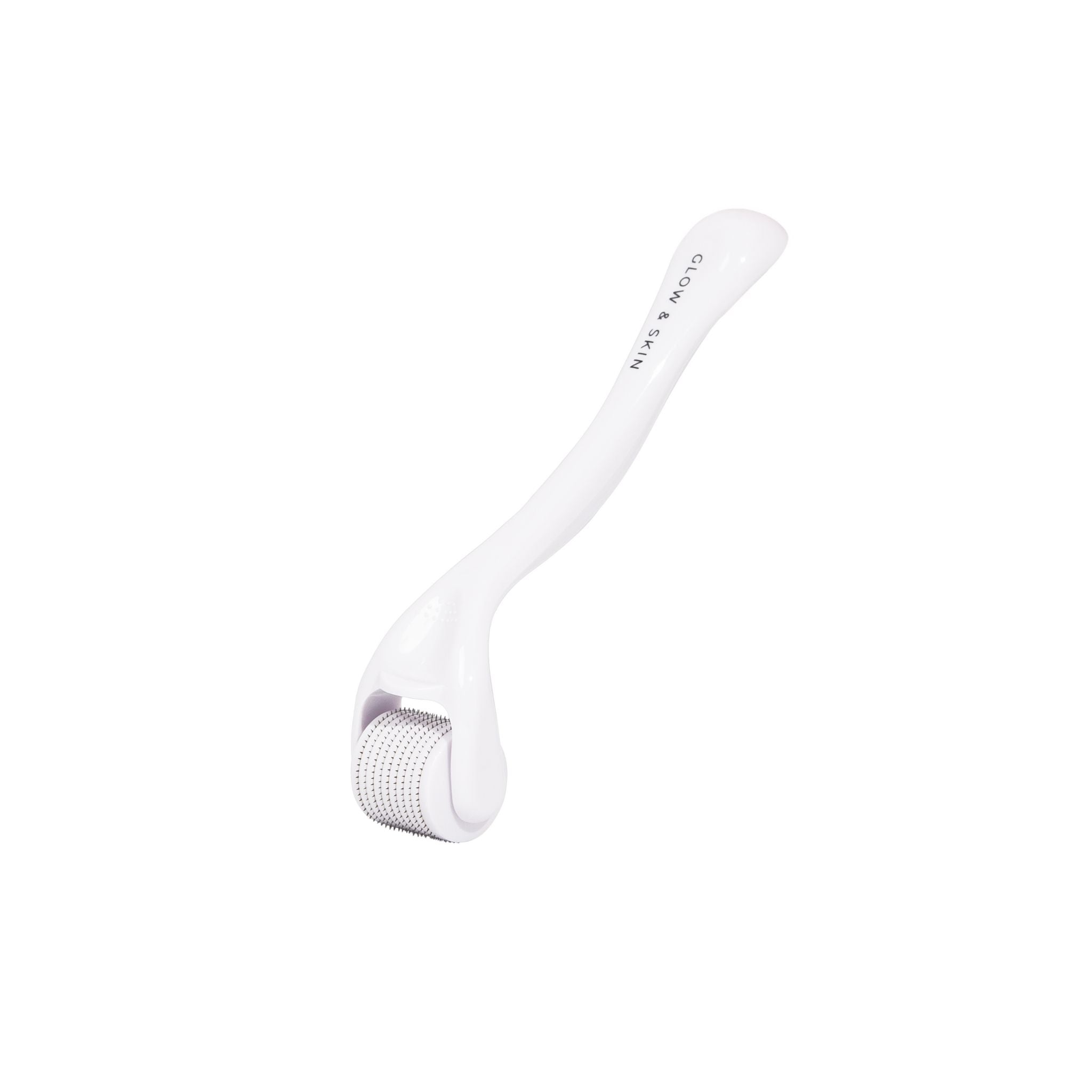 Professional dermaroller with 540 titanium needles, designed for microneedling to treat acne scars, wrinkles, and stretch marks, boosting collagen production and enhancing skin texture for professional-grade results