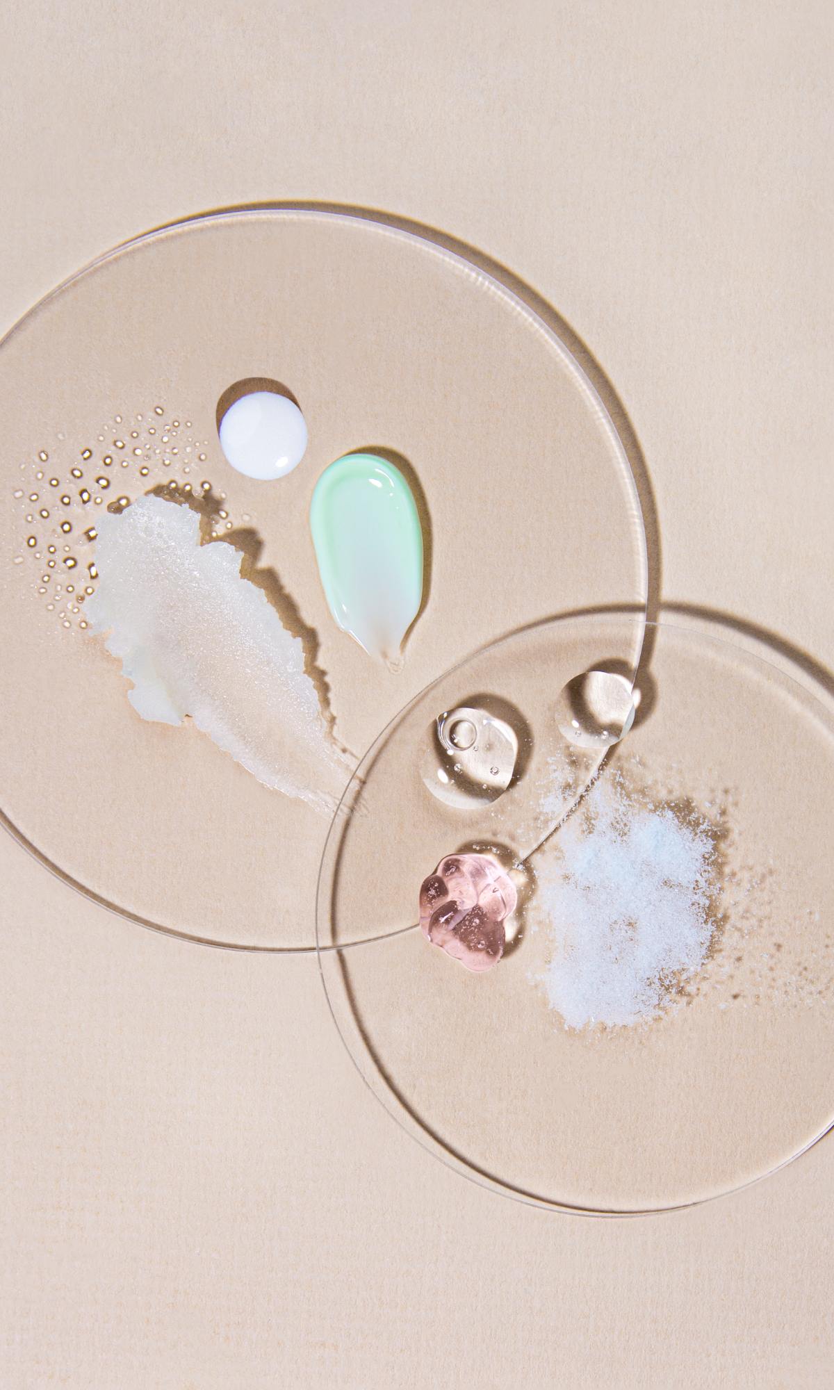 Glow & Skin Professional Skincare Line – Premium products designed for professionals to enhance facial treatments, delivering optimal results and an ultimate facial experience. Ideal range for effective skincare, including best dermaplaning tools, dermaplaning kits, microneedling devices, and professional skincare solutions