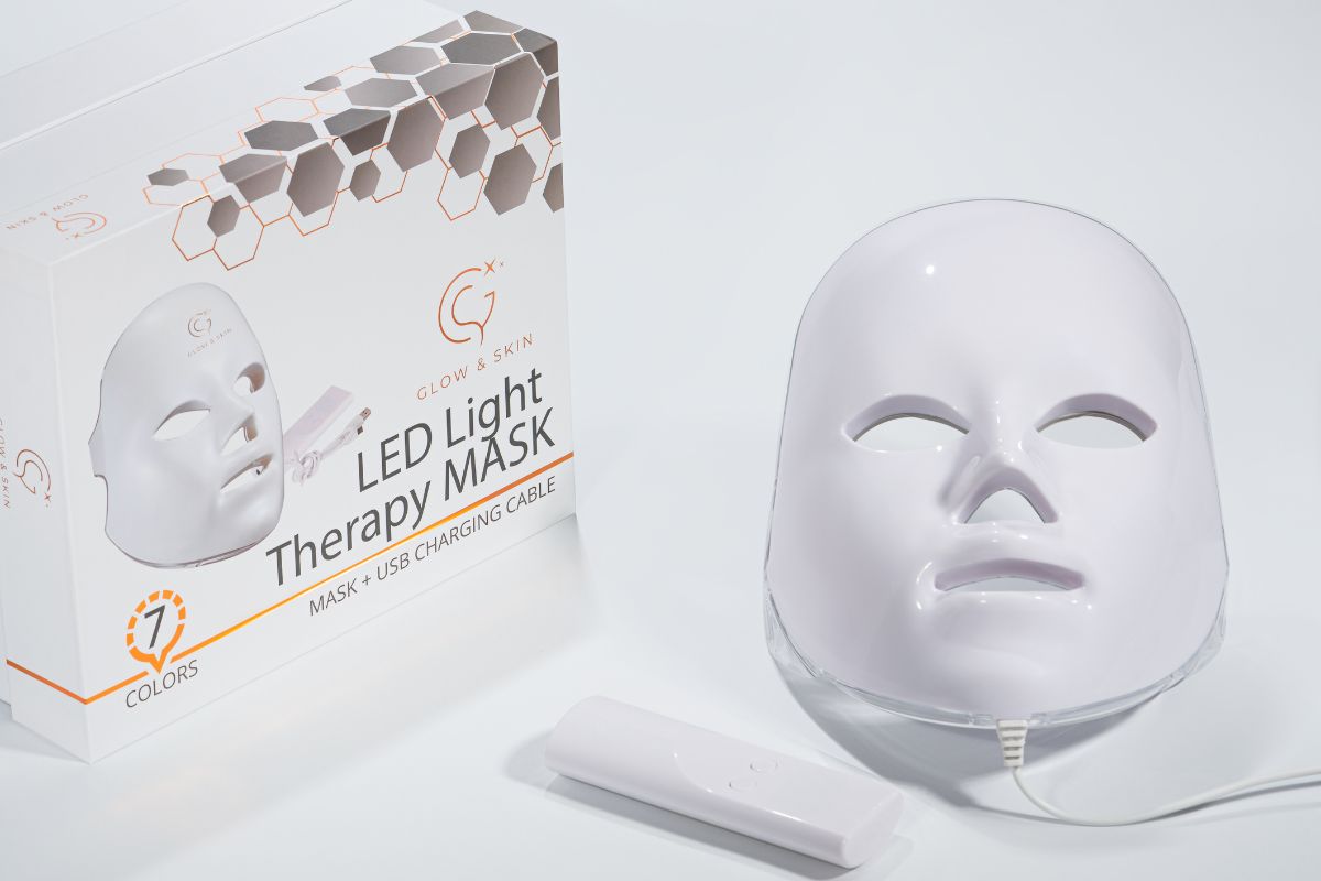 LED light therapy and why it is so good for our skin